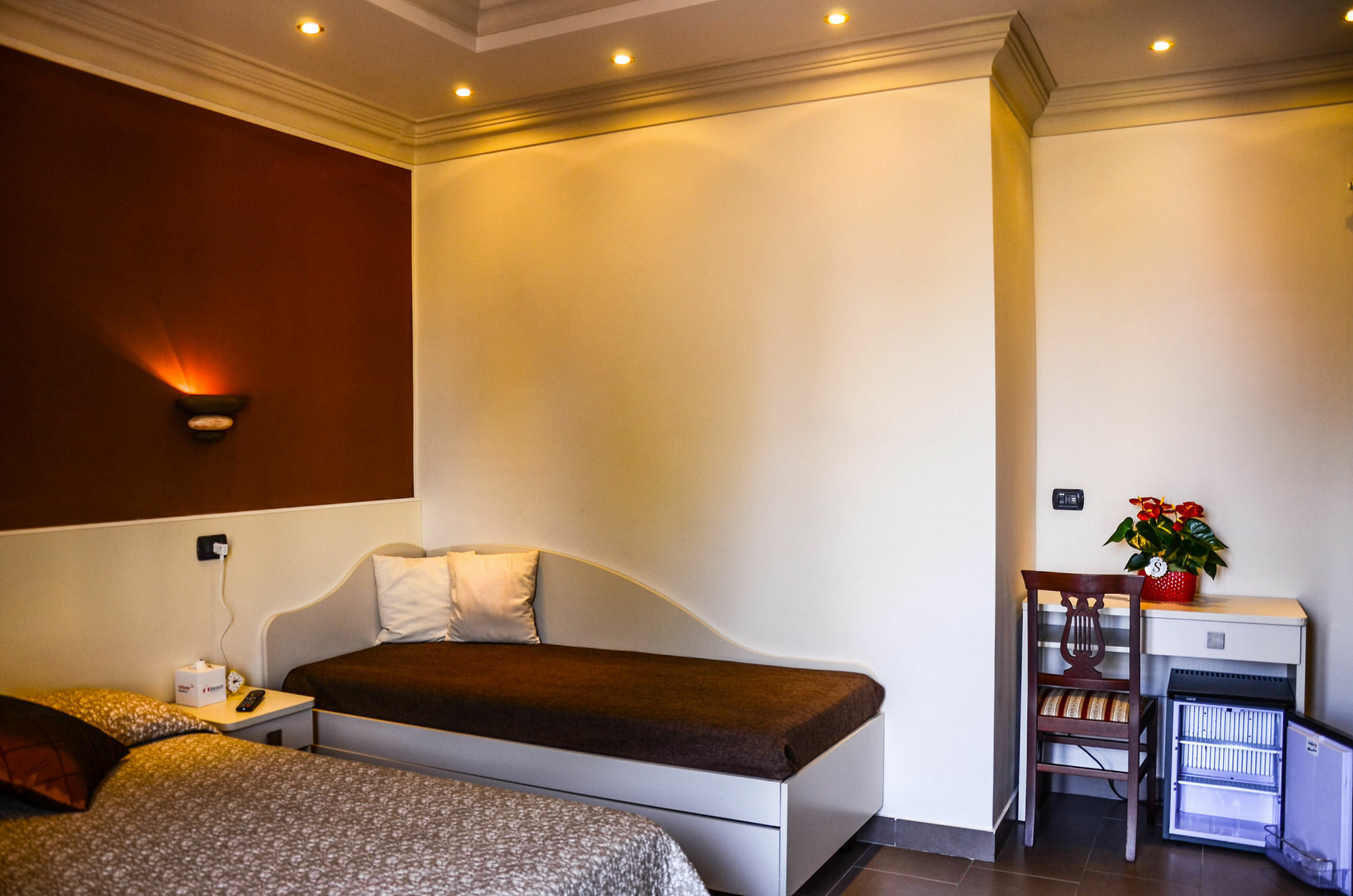 Il Piccolo Piacenza Hotel Bagian luar foto