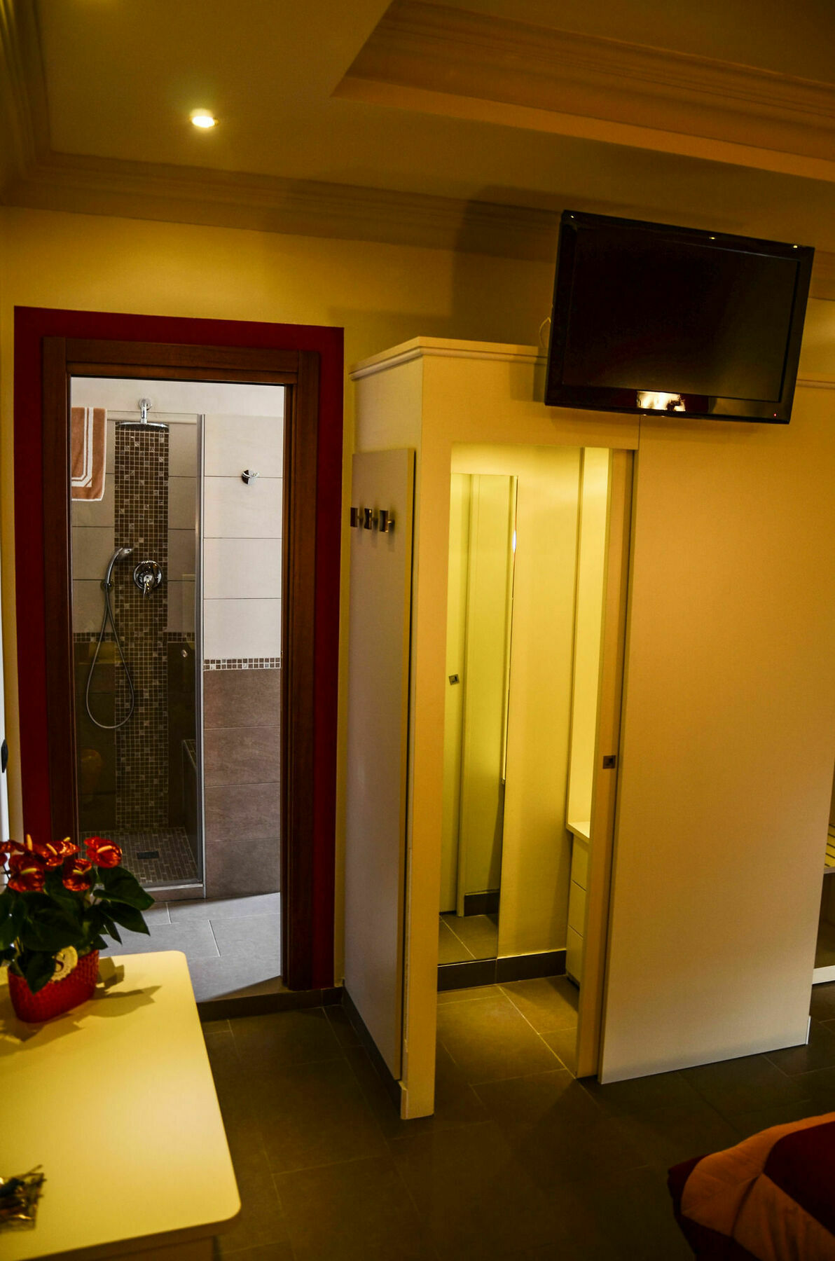 Il Piccolo Piacenza Hotel Bagian luar foto